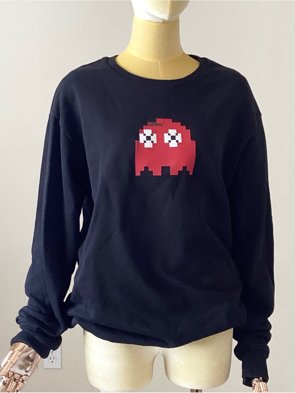 Spotlight Game Over Black Graphic Crewneck Sweatshirt with Red Pixel Ghost SZ M